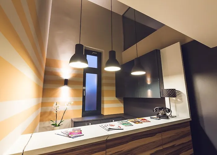 Heritage Apartment *